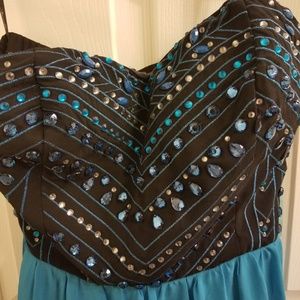 NWT Filly Flair beaded strapless dress